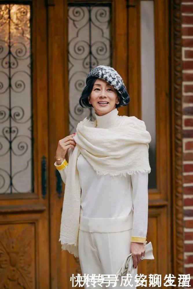 发型|50岁的日本“大妈”气质绝了!简约发型优雅穿搭,洋气时髦减龄