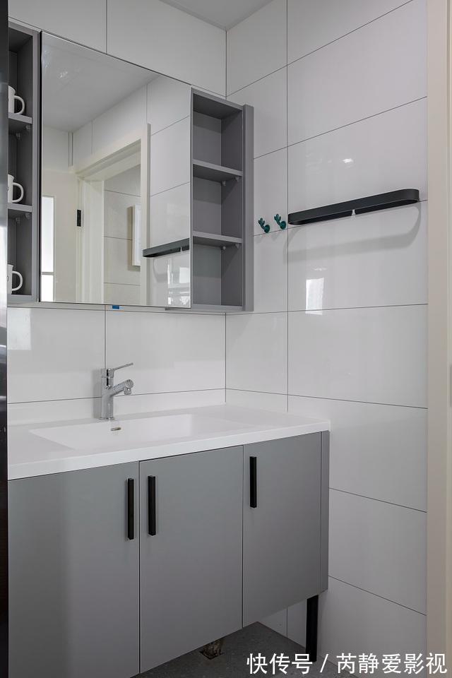 起居室|这对夫妻很有远见,选择去客厅化装修,让一家人的感情快速升温