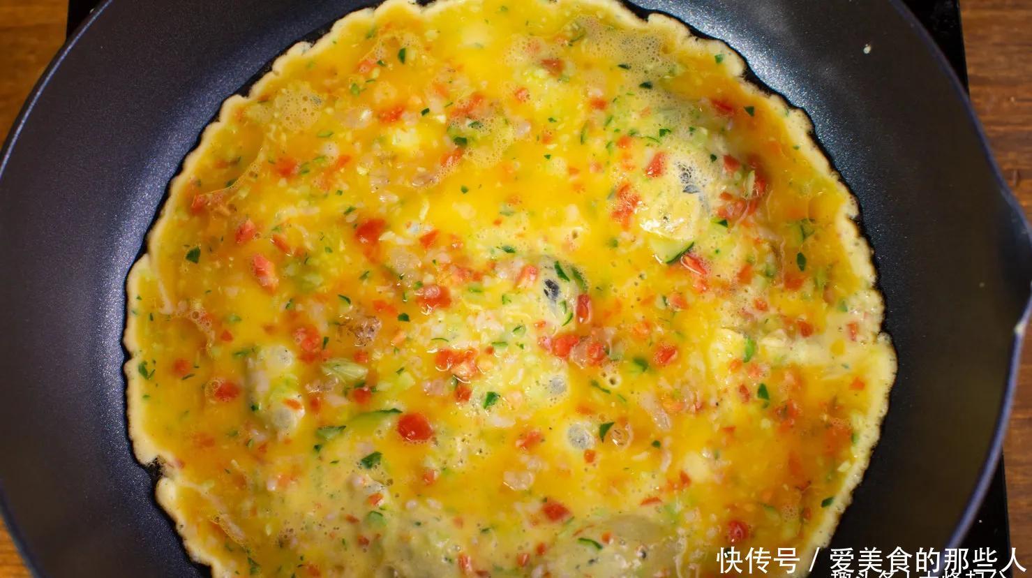 鲜蔬虾泥蛋卷，早餐一定要试试它！营养丰富，造型好看