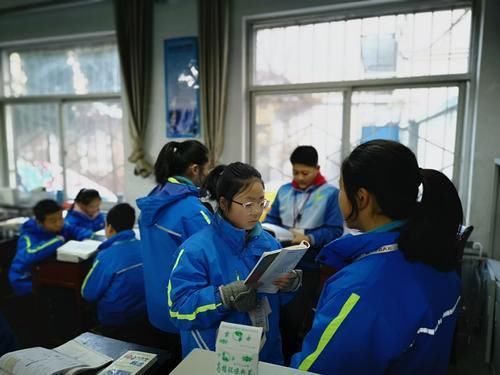 小学生未写作业欲轻生：家长没有起到监督作用，才是事件根源！