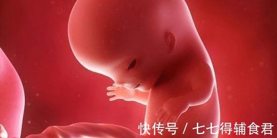 孕妇|怀孕时,睡觉时孕妇最好改掉1个小动作,可能宝宝发育更健康