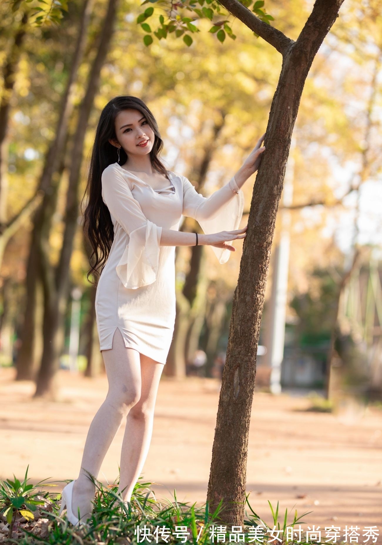 连衣裙|简约米色连衣裙,无需任何的装饰也能尽显优雅的甜美感觉