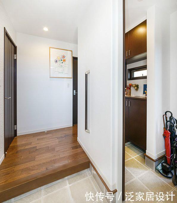 美观性|客厅拿出2㎡,学日本这么去设计,多了一个功能区不说,还超能装