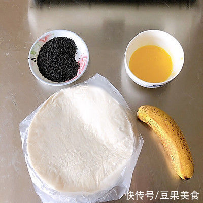 酥得掉渣的香蕉派太好吃了 | 手抓饼版