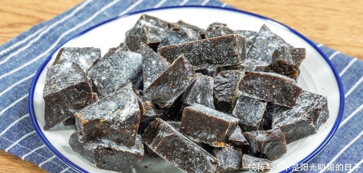 紅糖|夏天,女人別忘給自己準(zhǔn)備這零食,每天早上吃2塊,安穩(wěn)過夏天