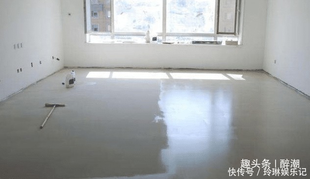 师傅|为什么有钱人家几乎不铺瓷砖了?一问泥工师傅,后悔家里装早了!