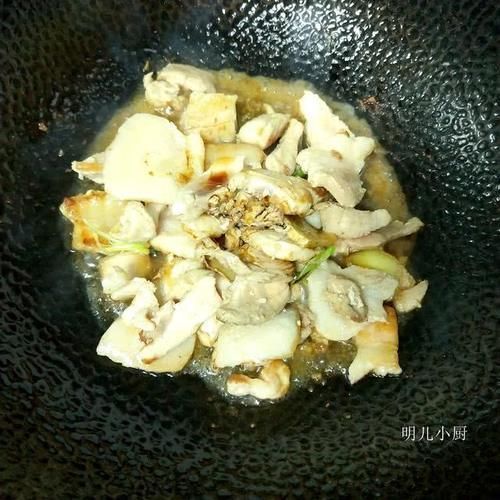 扁豆|晒晒我家最喜欢的一道菜,荤素搭配吃的香,几十年吃不烦