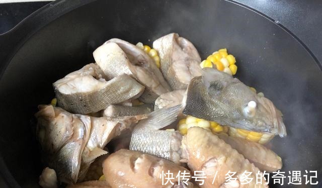 焖锅|有菜有肉的杂烩焖锅,营养齐全,丰盛又简单,快来试试吧!