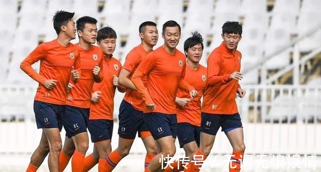 中甲球队|鲁能刚踢完本轮中超,就又有两位离队热门浮出水面,都是郝伟爱将