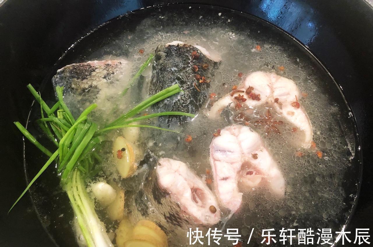 草鱼|入秋后，草鱼鲫鱼靠边站，不如吃它，肉肥刺少，常喝气色更好