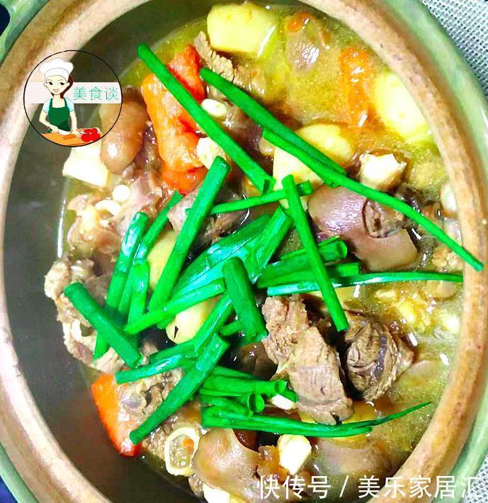 胡萝卜羊肉煲做法,多加两样食材,鲜香美味不膻,鲜香滋补又暖身