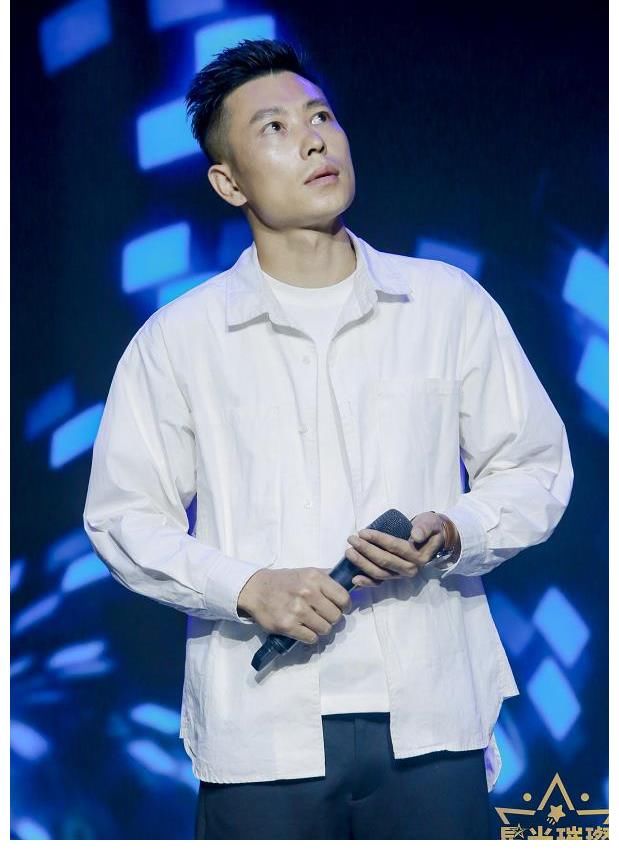 王莎莎|歌手彭宇参加中央电视台迎中秋庆国庆主题节目荣获冠军，恭喜