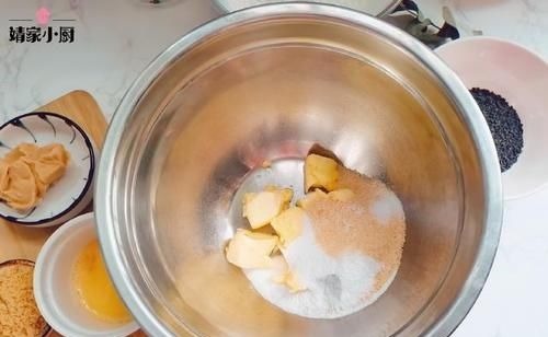 教你做越嚼越香的花生黑芝麻饼干,不用添加剂,放一周都不坏