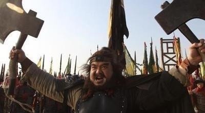 林冲因为仗义救了陆谦,却反被陷害,水浒传里下场很惨