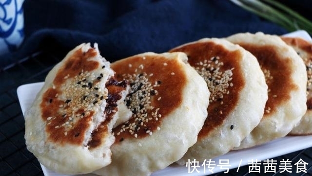 红糖饼|懒人早餐面食，连面都不用揉不用发，5分钟搞定可多赖床