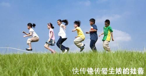 营养均衡|骨骼闭合前,孩子身体会释放信号,抓住最后机会,身高还能窜一窜