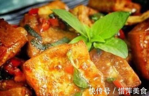 菜花|美食推荐烧豆腐,香菇鸡肉腐竹,双花炝番茄,芋头蒸排骨的做法