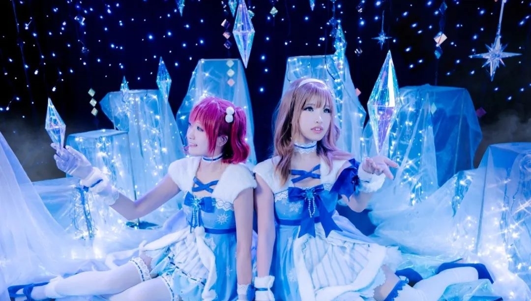 cos:国木田和黑泽cos正片,玩雪水团