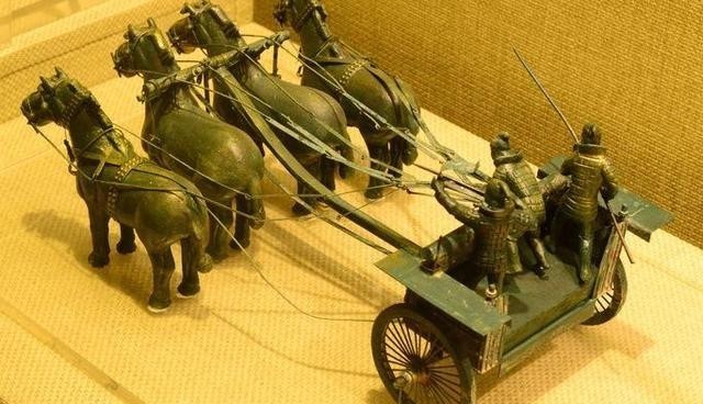 “岂曰无衣,与子同袍”,《无衣》的背后是吴、楚荡气回肠的战争