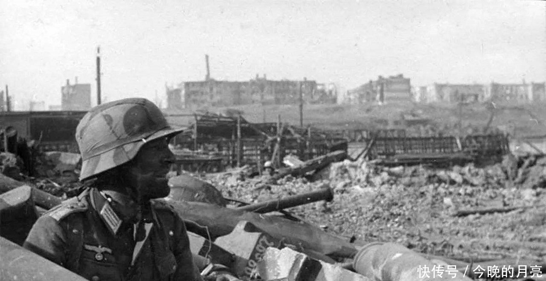 德军|斯大林格勒有多惨烈，新兵平均活不过一天，能活过三天就当连长