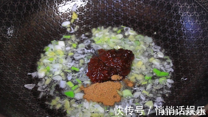 步骤|粉条包子别直接调馅,多加一个步骤,入味又好吃,老公一次吃8个