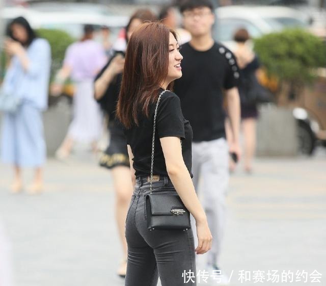 百搭|街拍百搭的牛仔裤，你值得拥有