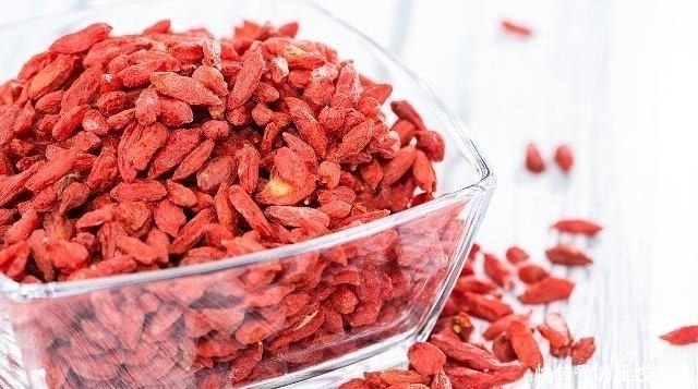 肝会|枸杞加点“料”,坚持喝一周,你的肾和肝会很“感激”你