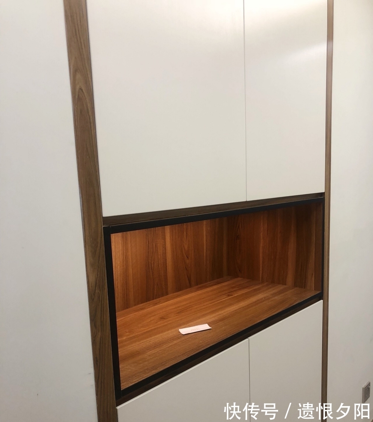 安装|等我有房了,学她装修,全屋贴钛合金线条,时尚又漂亮,很喜欢!