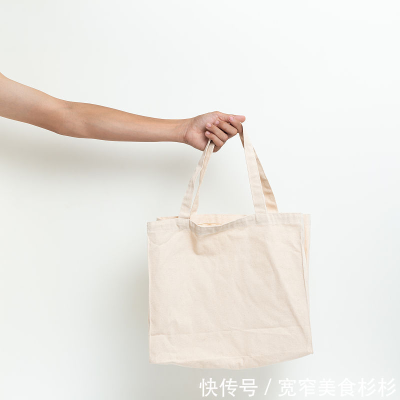 生菜|又一道火出天际的减脂菜！有肉有菜巨简单，哪有女生不爱