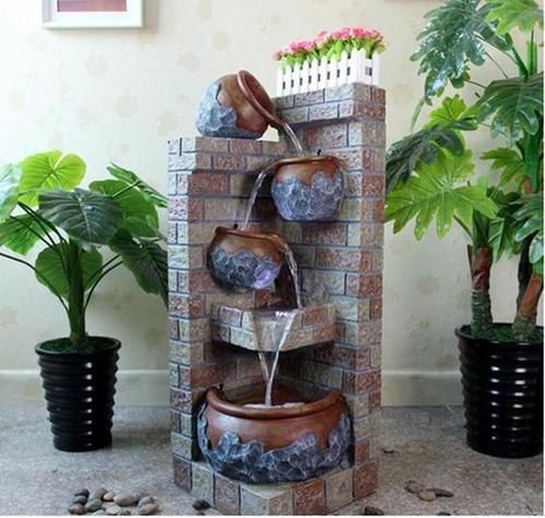 瓦片|捡几块红砖瓦片放院子里,随便一摞造个水景,潺潺流水咋看都不腻