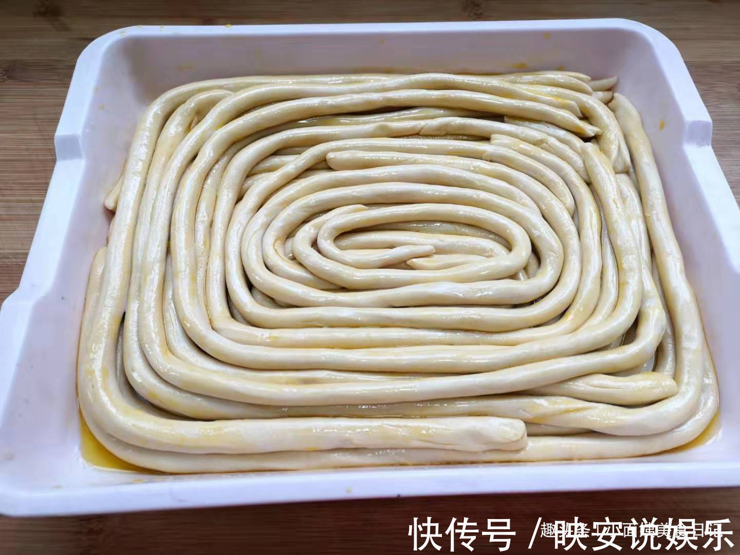 小面姨|面条以后别擀了，教你懒人做法，不用擀不用切，吃一次就念念不忘