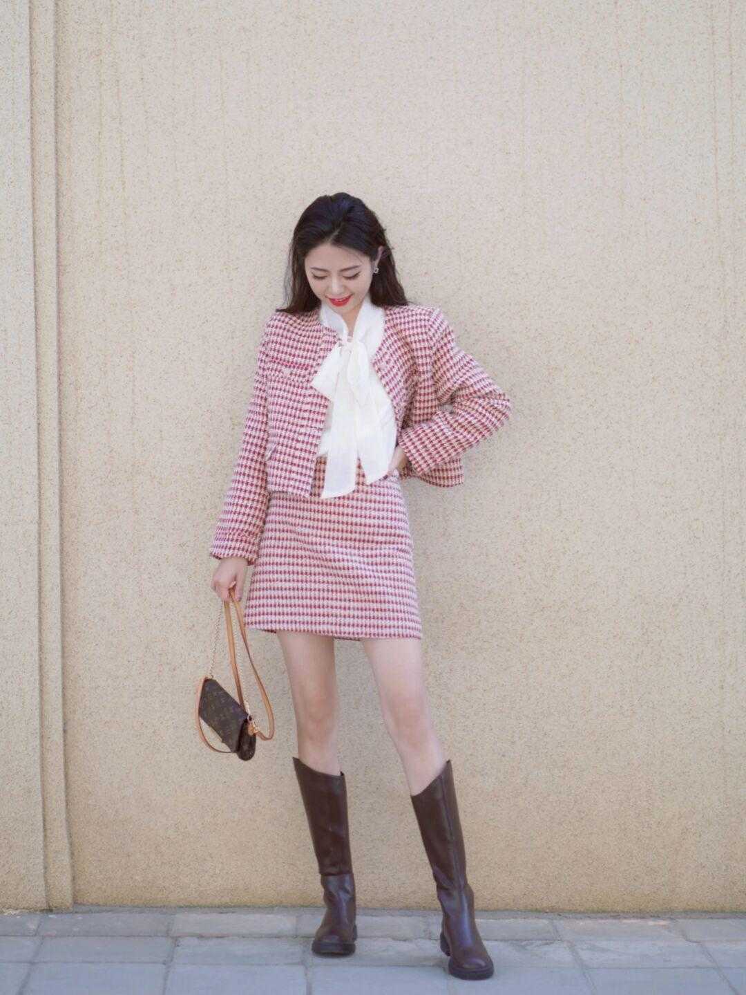 针织 温柔浪漫的小清新穿搭示范,这几套简约又日常,照着穿准没错