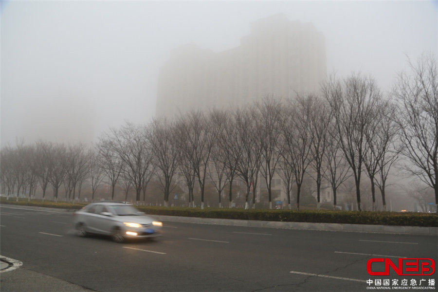 江苏连云港出现大雾天气