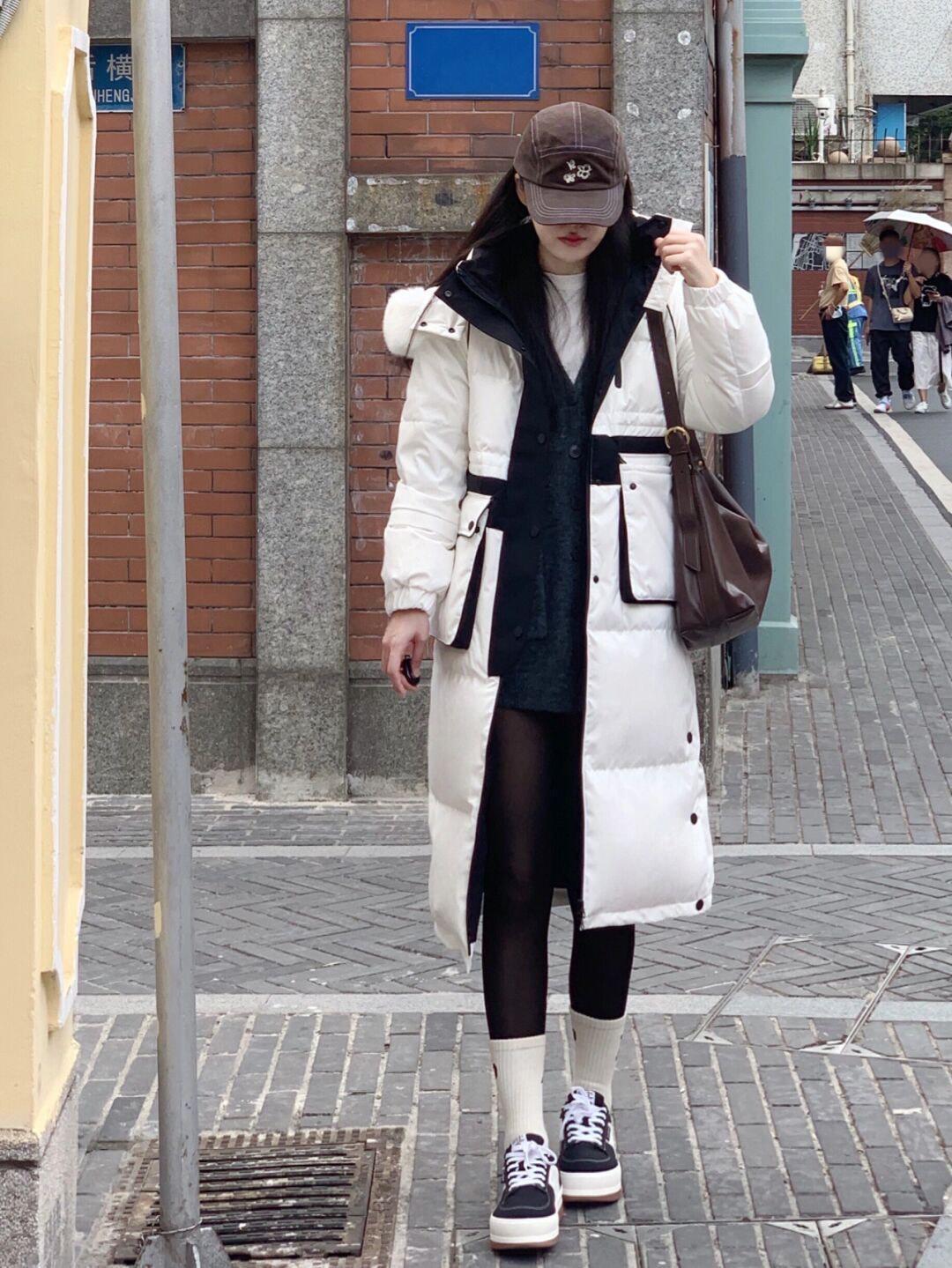 学院风|冬天怎么能少得了一身黑的穿搭呢?保暖不说还很时尚!