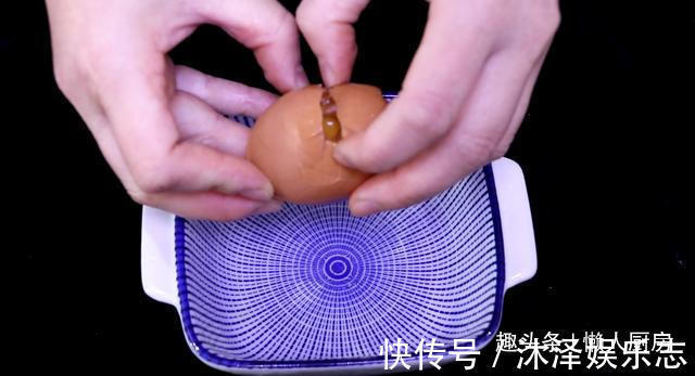 鸡蛋|鸡蛋与红薯能一起吃吗红薯片裹上蛋液烤着吃，皮更脆，香甜可口