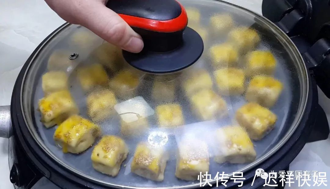 香酥|面粉别再烙饼了,试试这么做,个个香酥又掉渣,新手也能一次成功