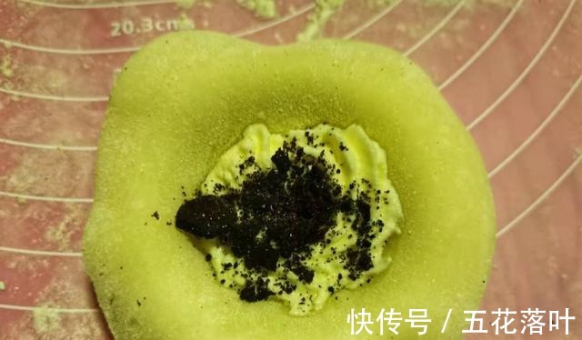 香甜|不要烤箱！教你做软糯香甜的小甜点，一看就会，操作简单没难度！