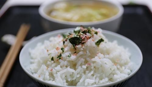 糖尿病人|为什么糖尿病人每天大鱼大肉,血糖还很稳定?小细节决定成败!