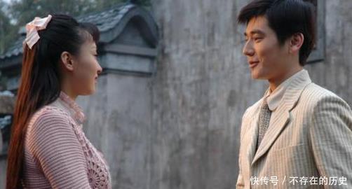 曾桂枝|两个小妾先后被他送去读书,她们都与男同学相恋,他这般处理!