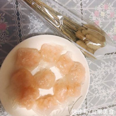 减脂期|冬日里的减脂期-自制虾饺，转身盘子就精光