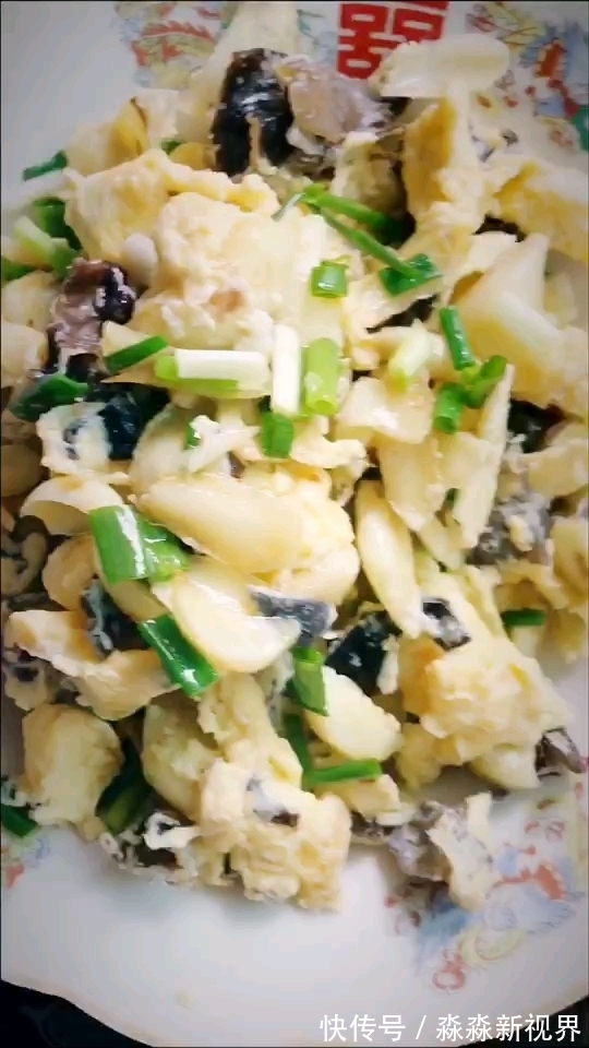 小吃|润肺止咳别只炖梨了,教你做个懒人小吃,肺润了,不咳了!