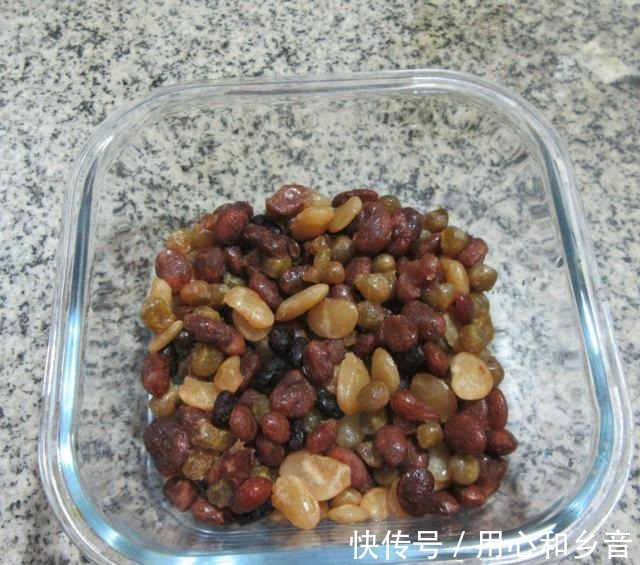 花鱼儿|蜜豆豆奶冻，健康小甜品，孩子超爱吃！