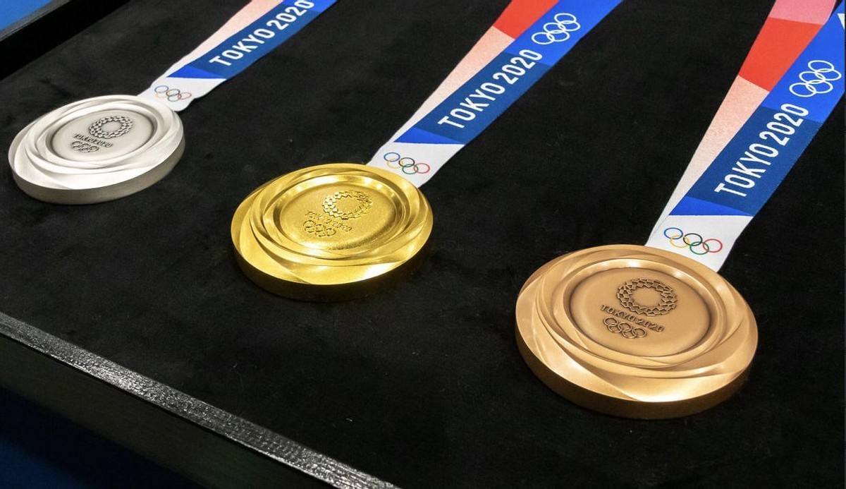 朱雪瑩|中國(guó)奧運(yùn)冠軍意外發(fā)現(xiàn)，東奧金牌果然有問(wèn)題，日本這回太丟人了