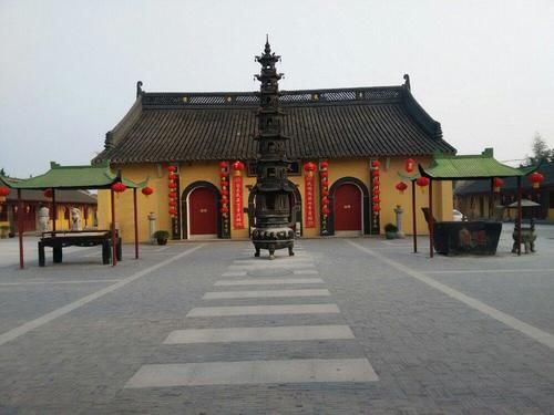 江苏一座历史悠久的寺庙，迄今已近800年，是省重点保护寺庙