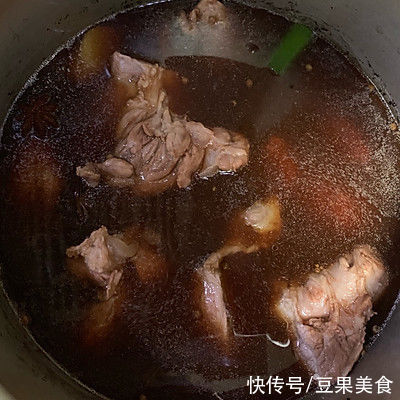 卤肉料|学会这道过年回家餐桌必备酱牛肉，让冬日美味加倍