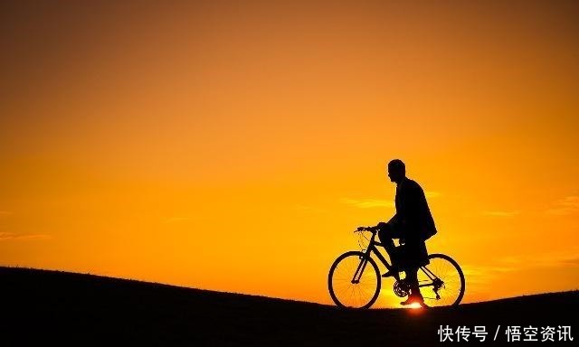 格外|真正高明的人,会格外注意这三点,往往时来运转,会有大作为!