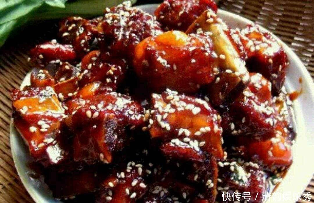 酸甜|做糖醋排骨,别只加糖和醋,多加这2味料,排骨香酥酸甜,不油腻