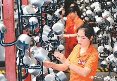 数字经济成为高质量发展新引擎
