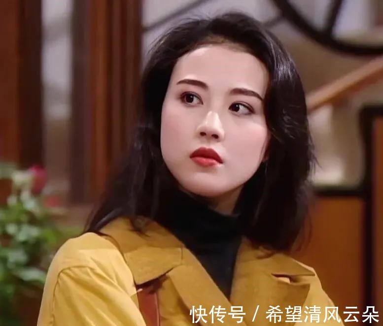 周芷若@太离谱!周芷若越来越丑,灭绝师太越来越美! 张无忌究竟选哪个