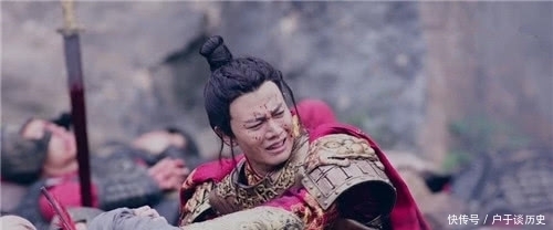 权臣|先帝病危,权臣们让一傻子登基,傻子继位后,转瞬便将他们处死